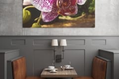 hawaii-purple-O-flower-water-restraunt-mockup